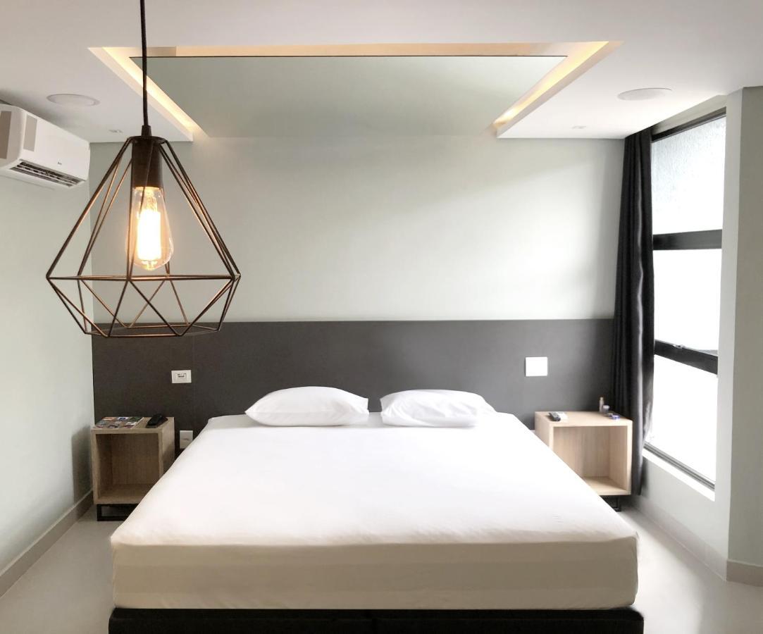Drops Motel Brasilia Нуклео-Бандейранти Экстерьер фото
